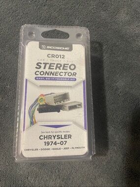 Scosche CR012 Chrysler Stereo Connector – White
